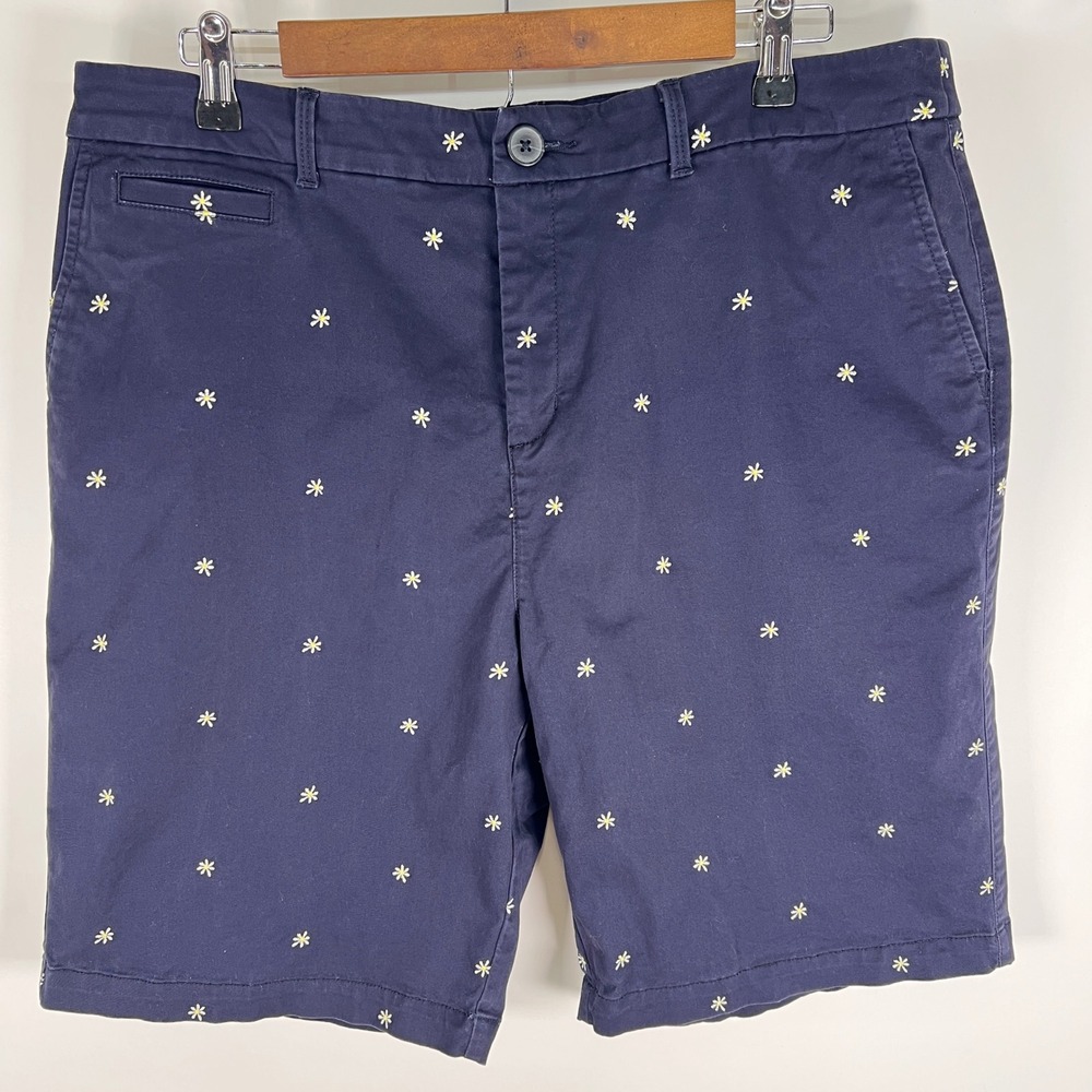 Croft & Barrow Womens Navy Blue Daisy Embroidered Stretch Chino Shorts Size 16